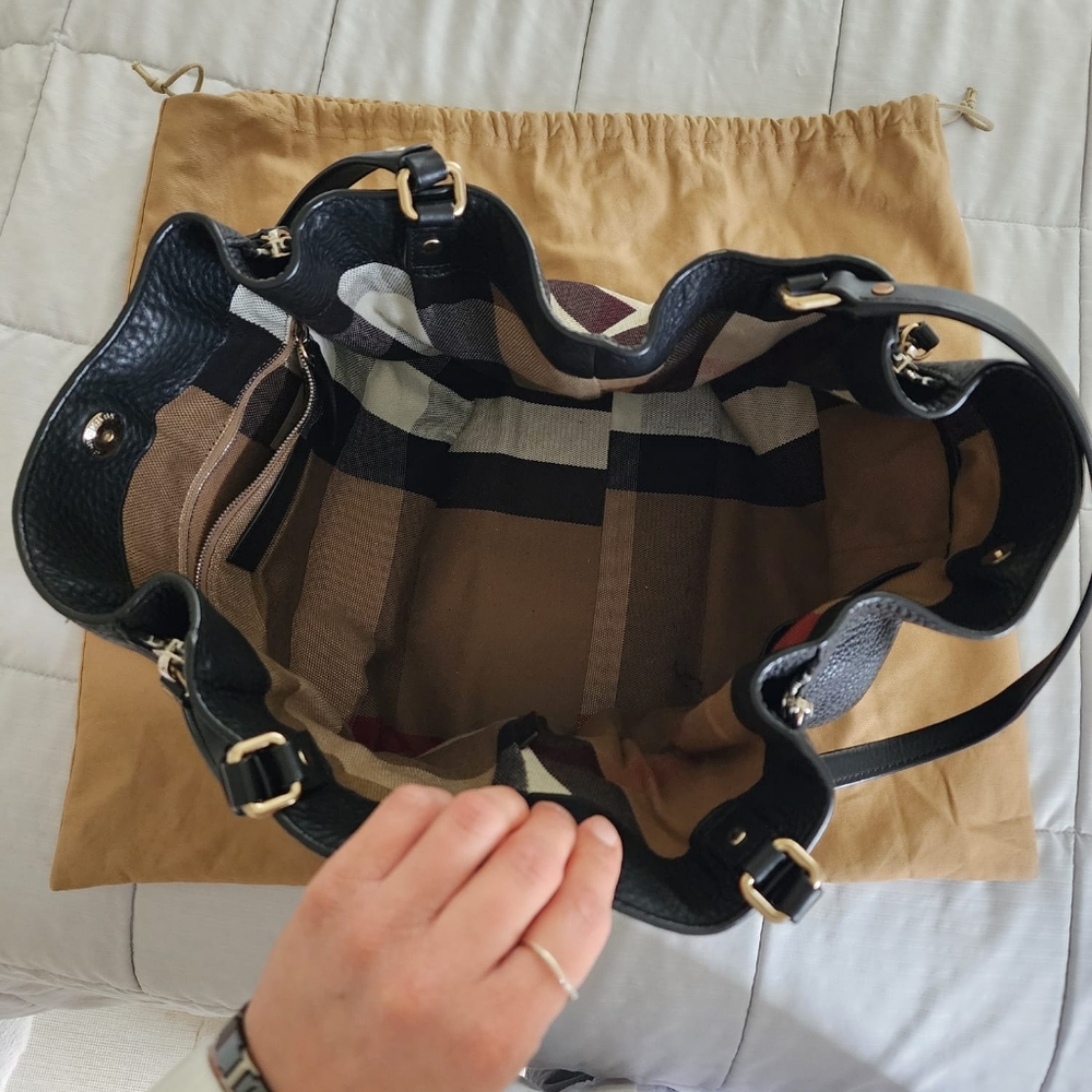 Black Burberry Bag (used)